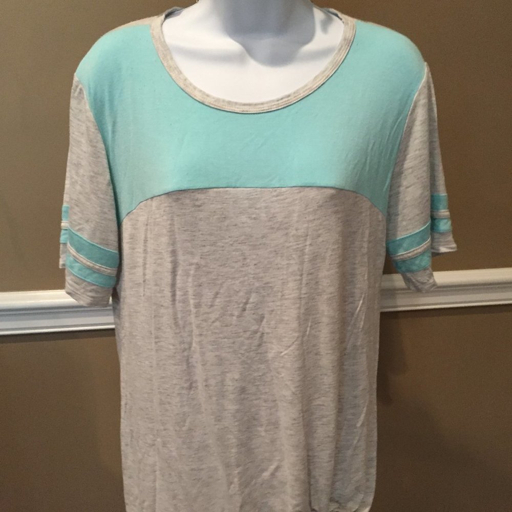 ✅Soft Jersey Blue & Gray Maternity Shirt, L